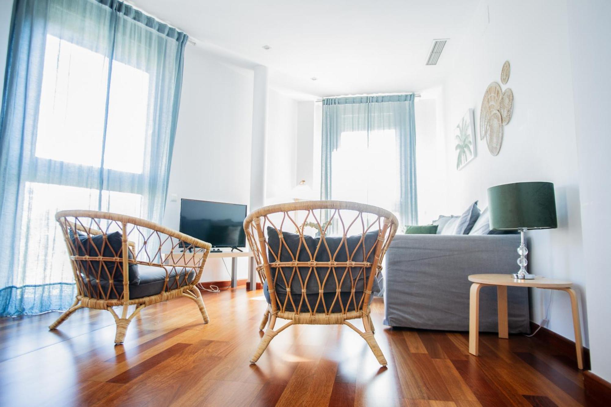 Azz Sevilla Torre De La Plata Apartamentos Екстериор снимка