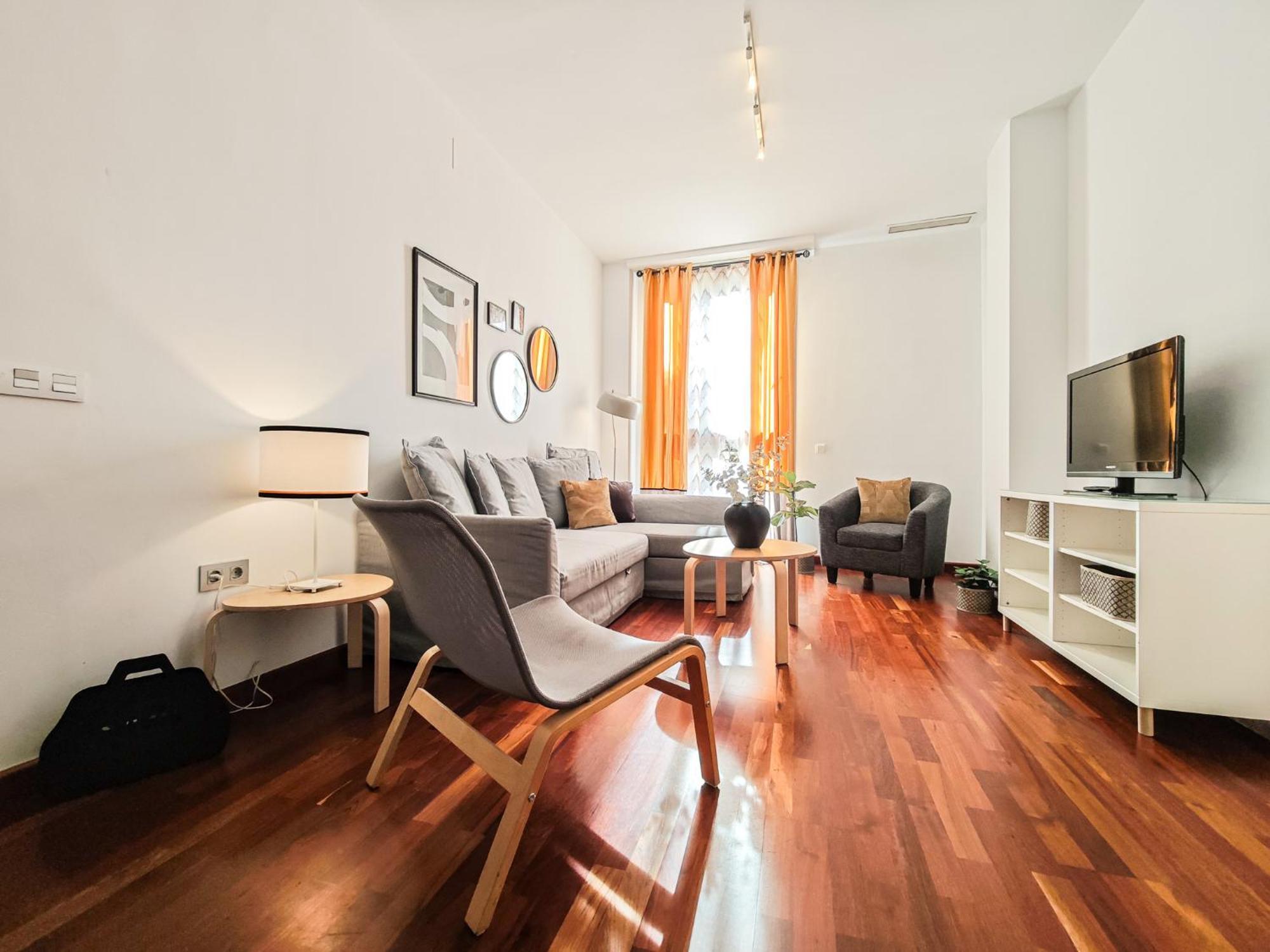 Azz Sevilla Torre De La Plata Apartamentos Екстериор снимка